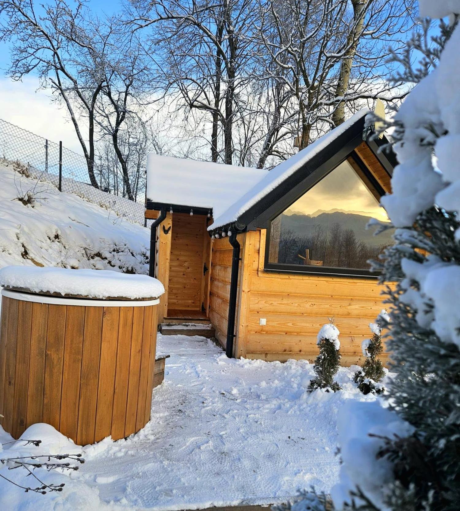 Goralska Chatka 2 Highland Cottage - Split Ac, Jacuzzi, Sauna, Private Parking, Mountains View, Garden, Zakopane Kültér fotó
